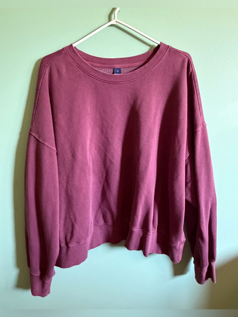 Old Navy Women's Crewneck Sweatshirt - Plum